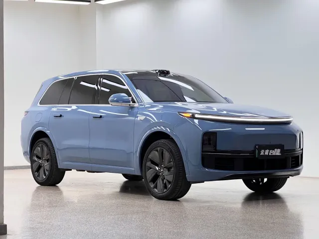 Li Auto L9 — Фото автомобиля 3