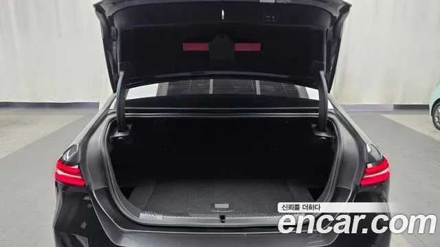 BMW i5 G60 — Фото автомобиля 20