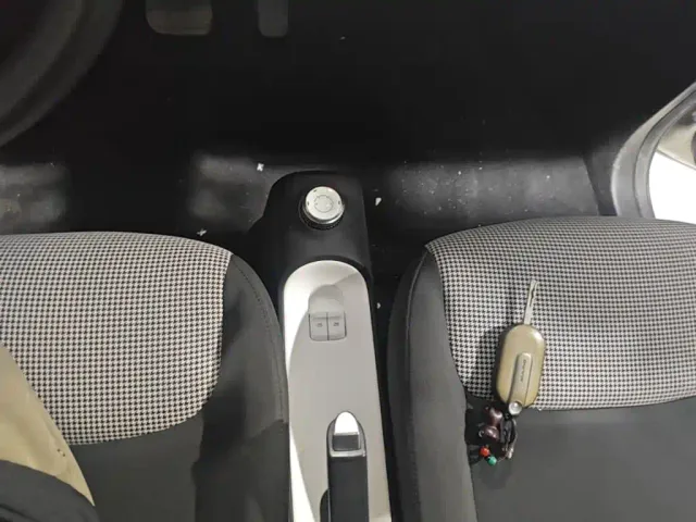 Wuling Hongguang Mini EV — Фото автомобиля 13