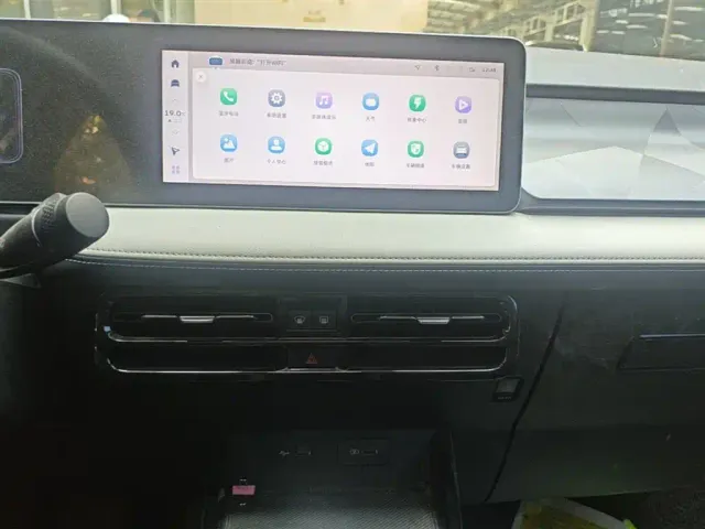Geely Geometry E Firefly — Фото автомобиля 12