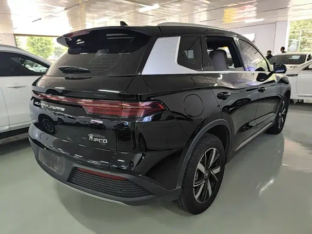 BYD Song Pro — Фото автомобиля 6