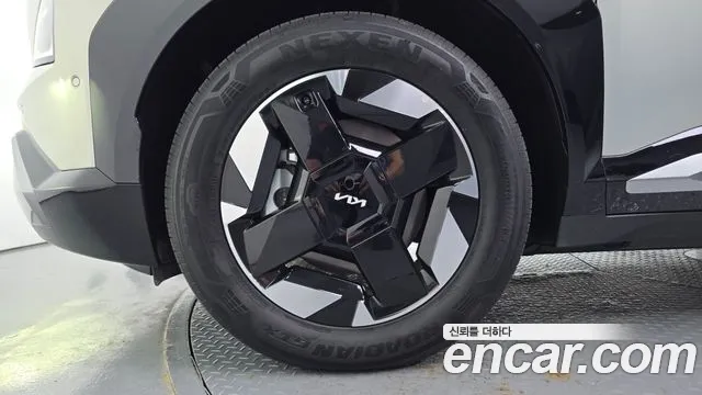 Kia EV5 — Фото автомобиля 5