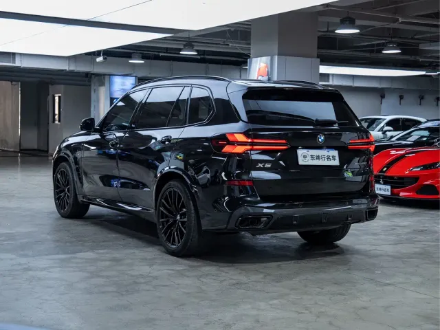 BMW X5 — Фото автомобиля 4