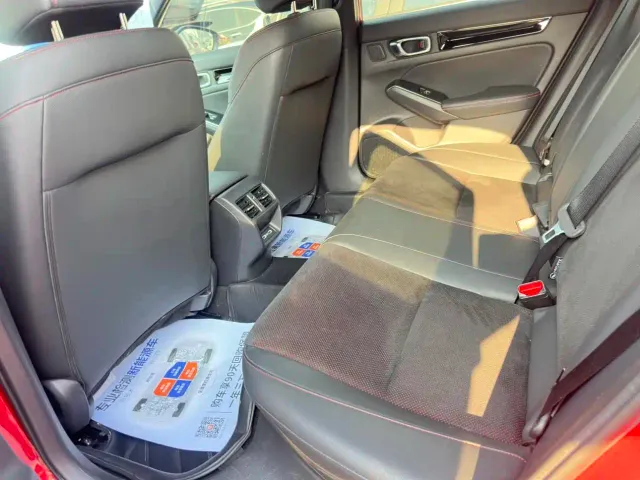 Honda Civic — Фото автомобиля 14