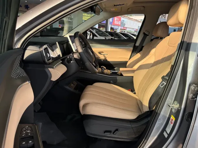 BYD Song Pro — Фото автомобиля 8