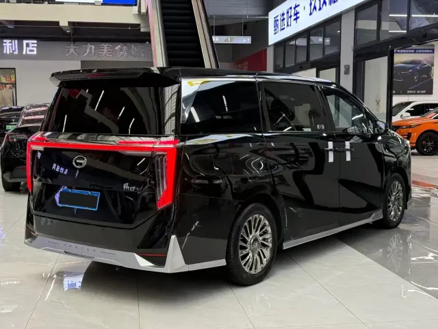 GAC Trumpchi M8 — Фото автомобиля 8
