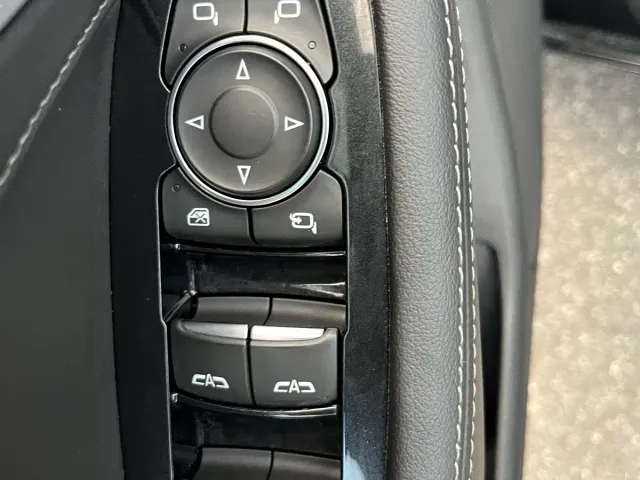 Cadillac CT5 — Фото автомобиля 28