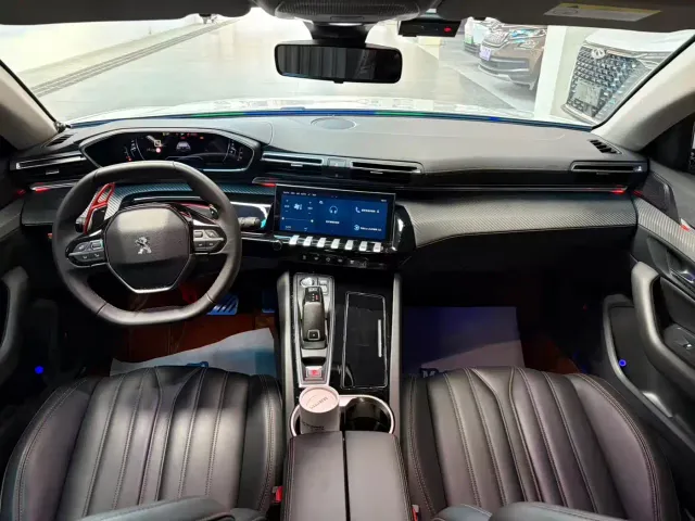 Peugeot 508 — Фото автомобиля 5