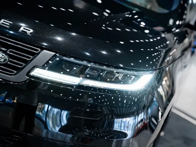 Land Rover Range Rover Sport — Фото автомобиля 6