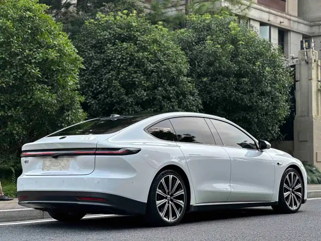 Nio ET7 — Фото автомобиля 6