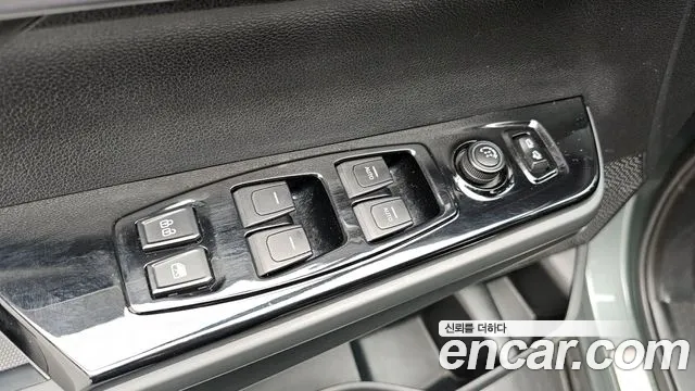 KG_Mobility_Ssangyong Torres — Фото автомобиля 14