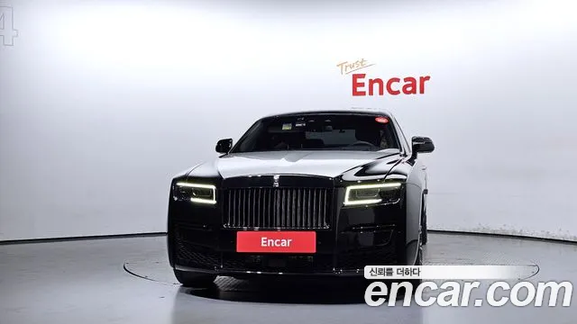 Rolls-Royce Ghost — Фото автомобиля 3