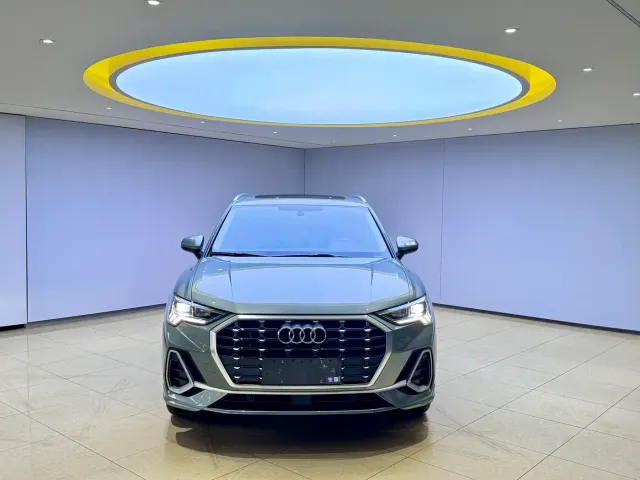 Audi Q3 — Фото автомобиля 2