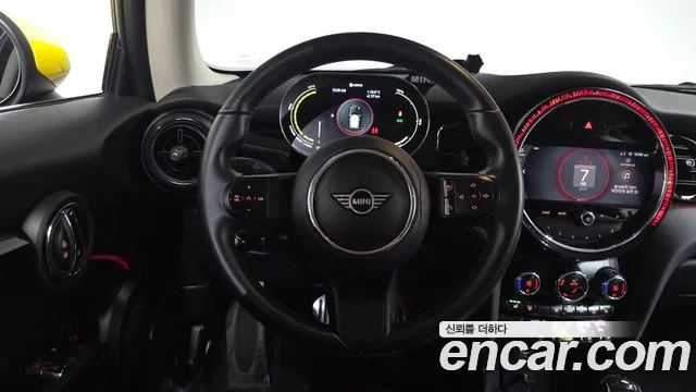 MINI Cooper Cooper Electric — Фото автомобиля 12
