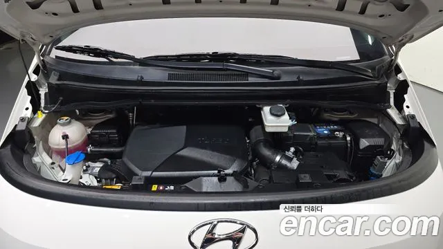 Hyundai Staria — Фото автомобиля 6