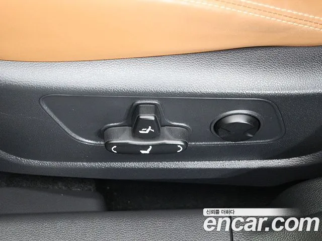 KGM Torres — Фото автомобиля 11