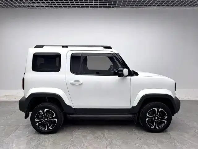 Baojun Yep — Фото автомобиля 7