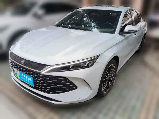 Фотография автомобиля — BYD Qin L