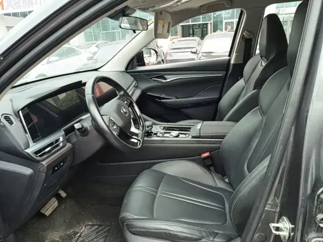 Changan CS75 Plus — Фото автомобиля 14