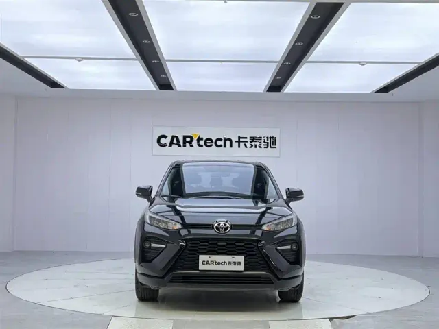 Toyota Wildlander — Фото автомобиля 8