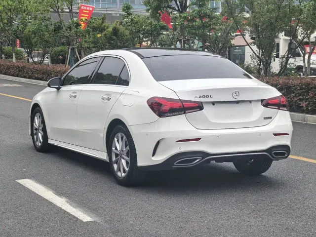 Mercedes-Benz A-Class — Фото автомобиля 5