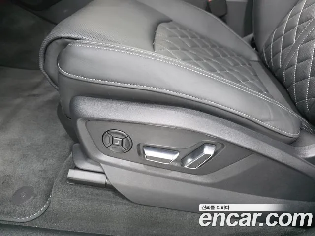 Audi Q7 55 TFSI quattro Premium — Фото автомобиля 17