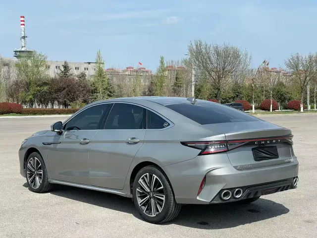 Chery Arrizo 8 — Фото автомобиля 7