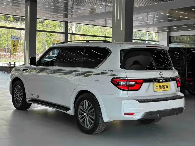 Nissan Patrol — Фото автомобиля 7