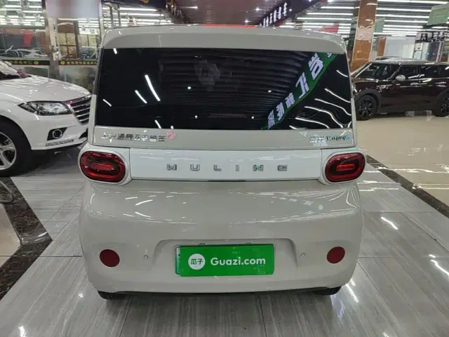 Wuling Hongguang Mini EV — Фото автомобиля 5