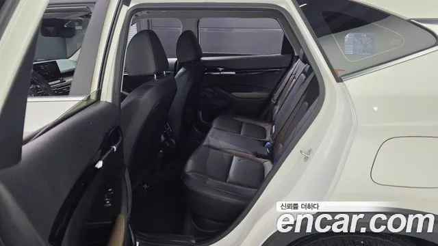 Kia Seltos — Фото автомобиля 11