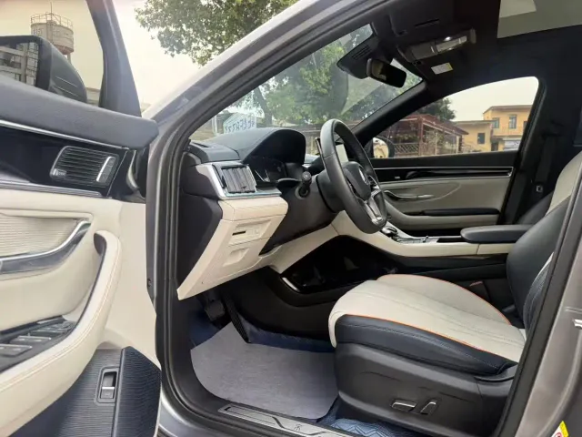 BYD Song PLUS — Фото автомобиля 8