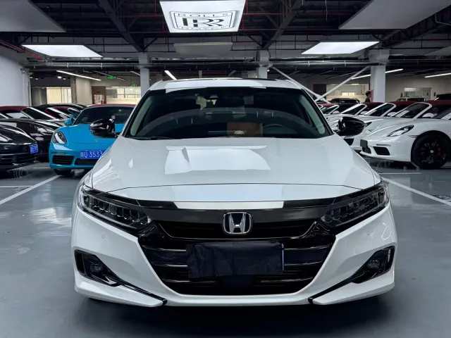 Honda Accord — Фото автомобиля 2