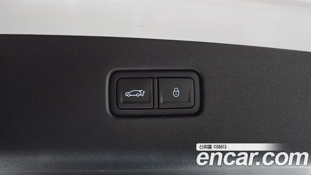 Genesis GV70 — Фото автомобиля 20