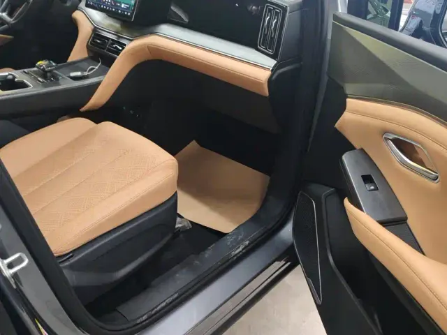 BYD Song L DM-i — Фото автомобиля 8