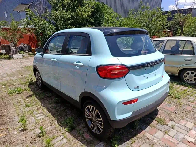 Leapmotor T03 — Фото автомобиля 4