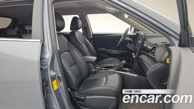 KG_Mobility_Ssangyong TIBOLI Very New Tivoli Бензин 1.5 2WD — Фото автомобиля 12