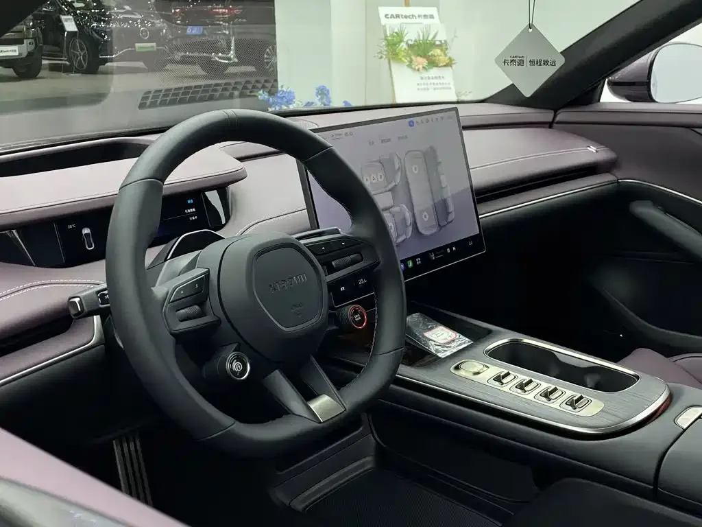 Xiaomi Auto Xiaomi SU7 2024 AWD Extended Range Advanced Smart Driving Max Edition — Фото автомобиля 26