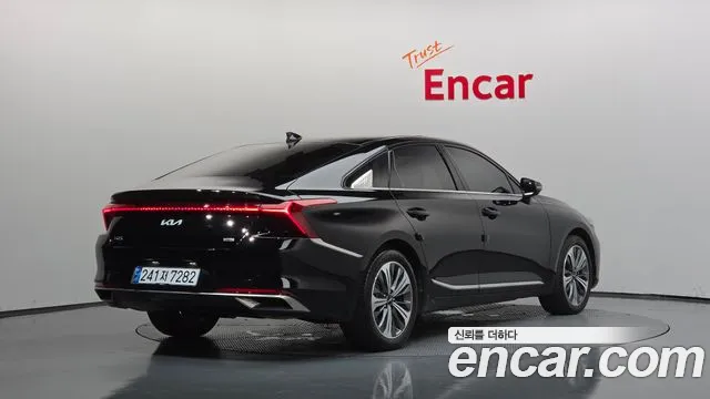 Kia K8 K8 Hybrid — Фото автомобиля 2