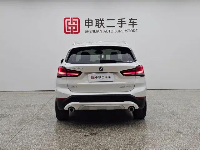 BMW X1 — Фото автомобиля 2