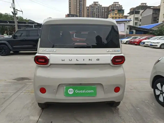 Wuling Hongguang Mini EV — Фото автомобиля 5