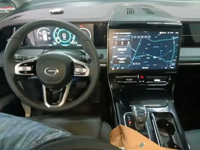GAC Trumpchi M8 — Фото автомобиля 9