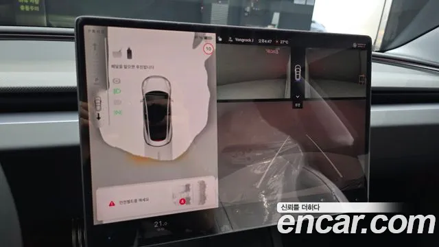 Tesla Model 3 — Фото автомобиля 14