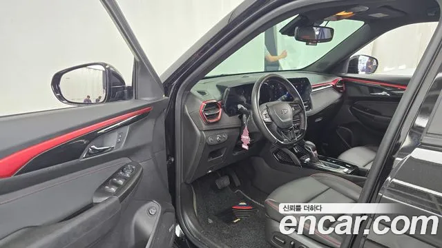 ChevroletGMDaewoo Trailblazer Новый Trailblazer 1.3 турбо 4WD — Фото автомобиля 10