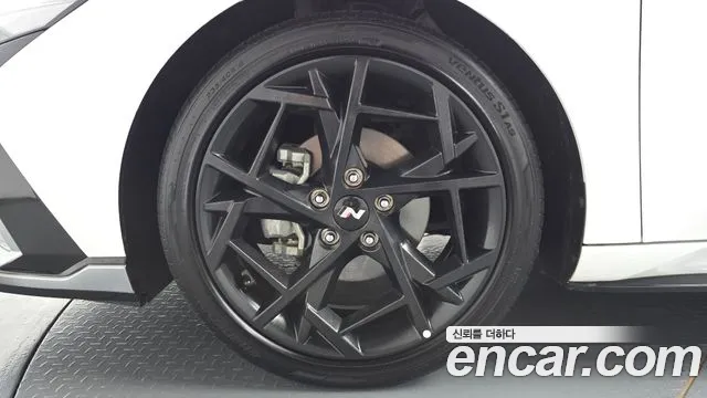 Hyundai Avante CN7 — Фото автомобиля 5