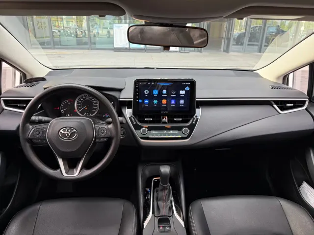 Toyota Corolla — Фото автомобиля 6