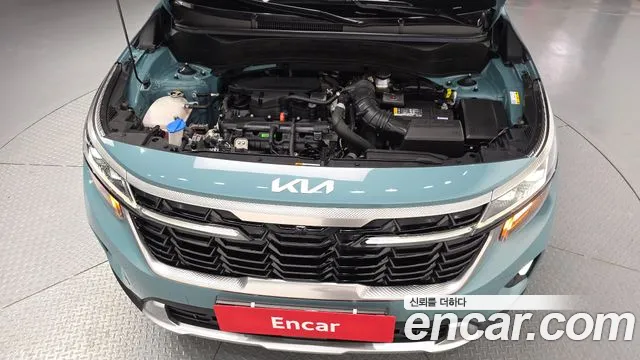 Kia Seltos Бензин 1.6 турбо 2WD — Фото автомобиля 6