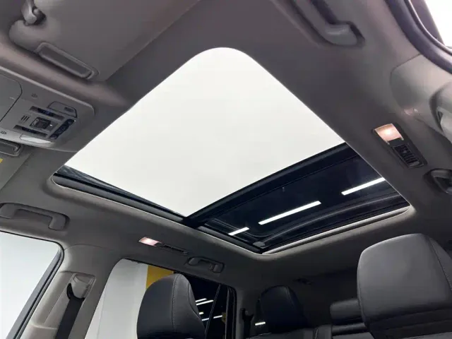 Toyota Highlander — Фото автомобиля 20