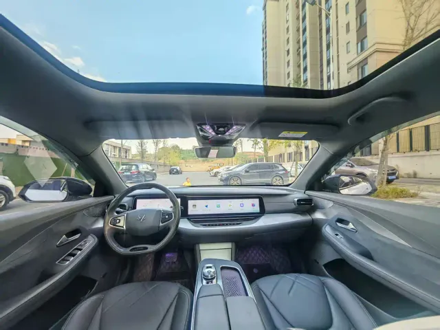 Arcfox Alpha S — Фото автомобиля 4