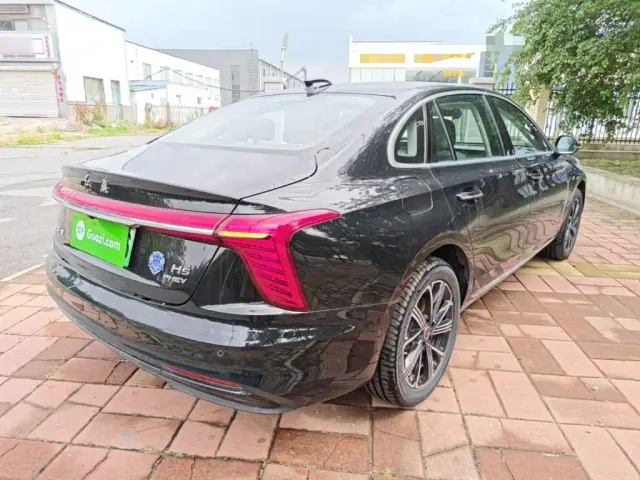 Hongqi H5 PHEV — Фото автомобиля 6