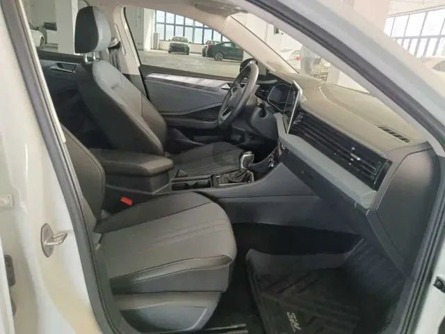 Volkswagen Sagitar — Фото автомобиля 11